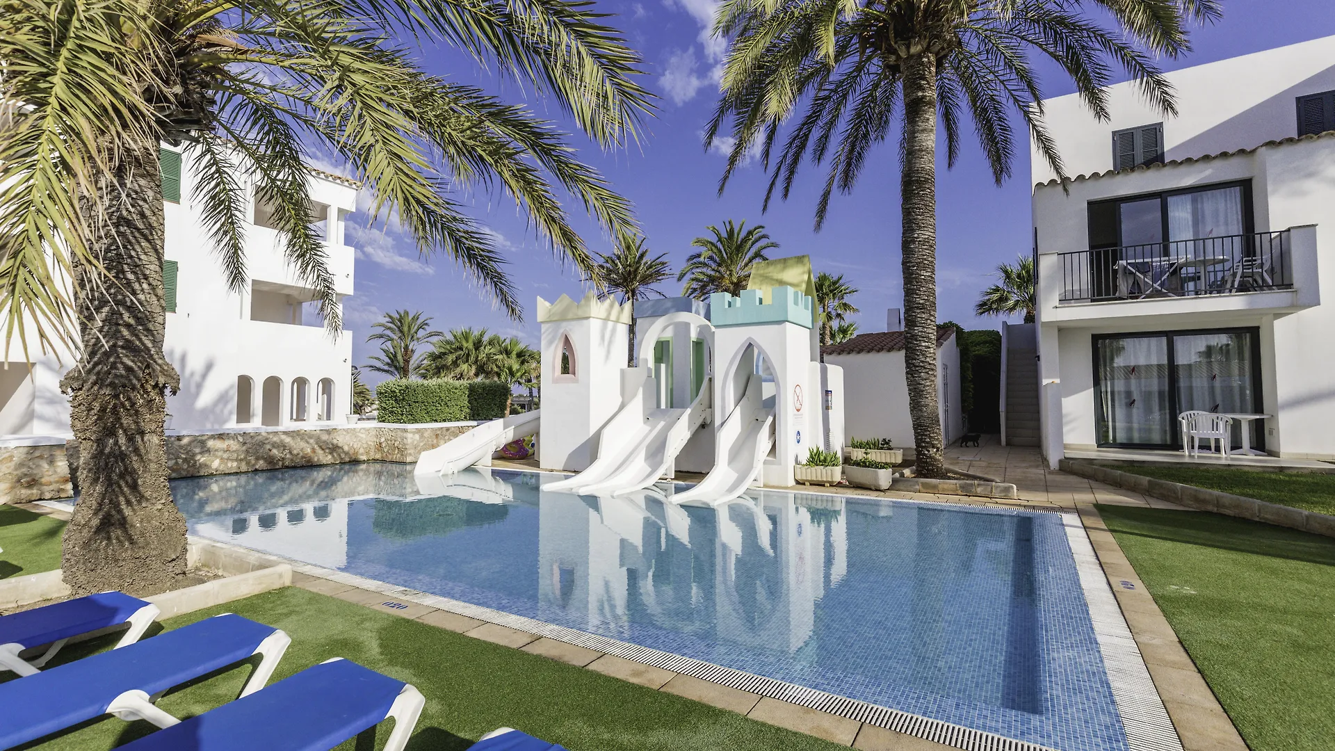 Aparthotel Vacances Menorca Blanc Palace à Ciutadella  4*, Ciutadella (Menorca) Espagne